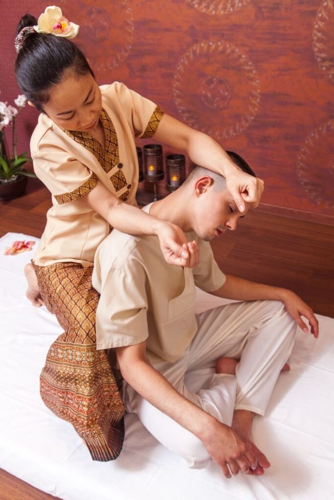 Тайский массаж тела